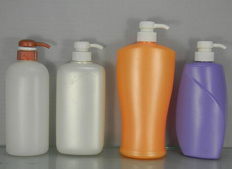 Stroj za etiketiranje večnamenskih palic z okroglimi steklenicami za krmiljenje PLC rdečega vina