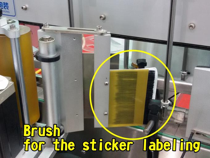 Stroj za avtomatsko etiketiranje ravnih površin za tovarne Visoko hitrost 60 - 350 kosov / min