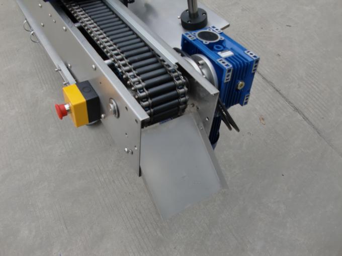 Stroj za samolepilno samolepilno nalepko z okroglo steklenico s premerom 12-25 mm za kozmetiko za ustnice