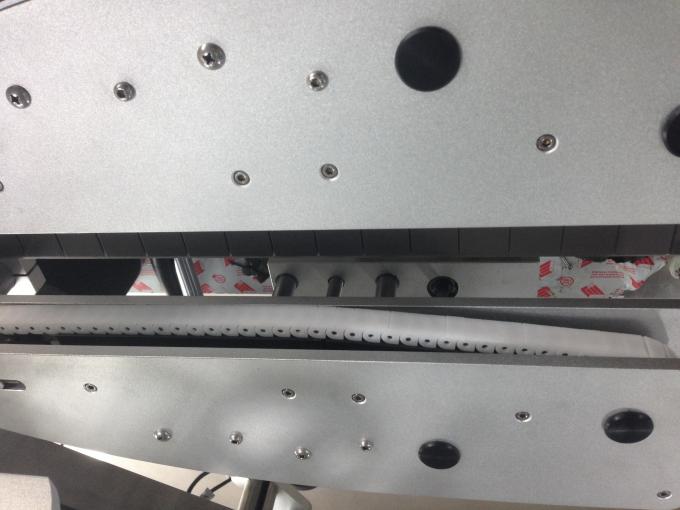 PLC krmilni sistem za označevanje strojev za etiketiranje več vrst steklenic